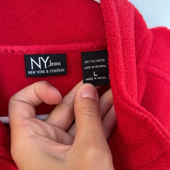 Red NY Jeans Fleece Zip up Vest Size L - Picture 3 of 7